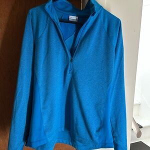 Columbia quarter zip. Size XL.